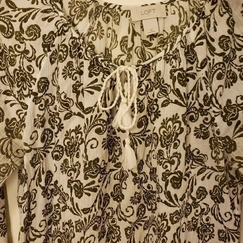 Ann Taylor Loft blouses - Picture 3 of 7